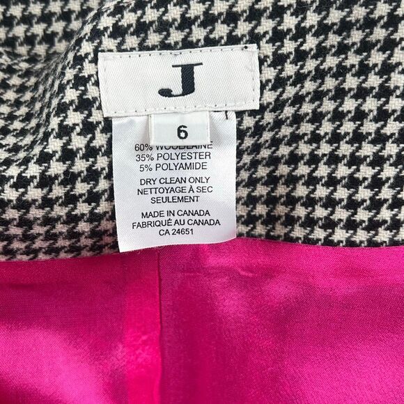 Vintage J Jodi Houndstooth Wool Cape Jacket and Skirt Set with Fuchsia Mock Neck - Picture 13 of 16